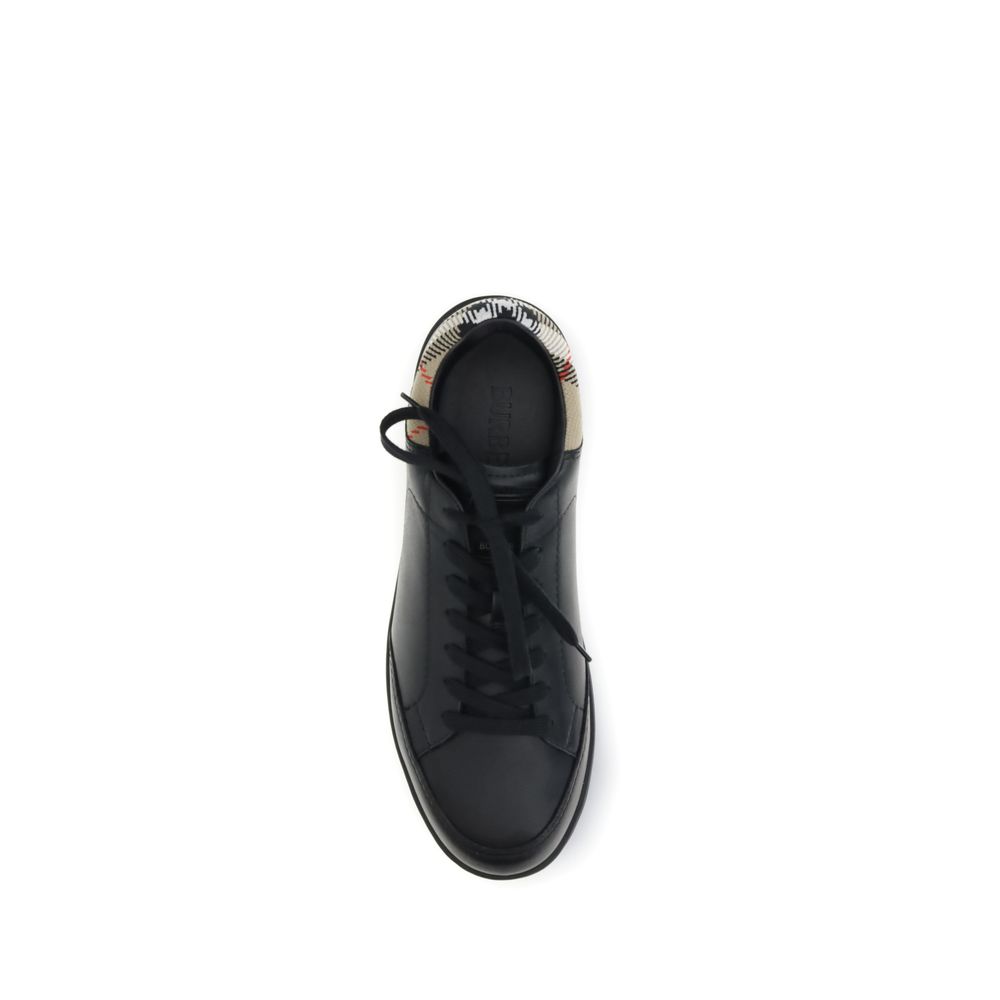 Burberry Black Calf Leather Bos Taurus Low Top Sneakers - Image 4
